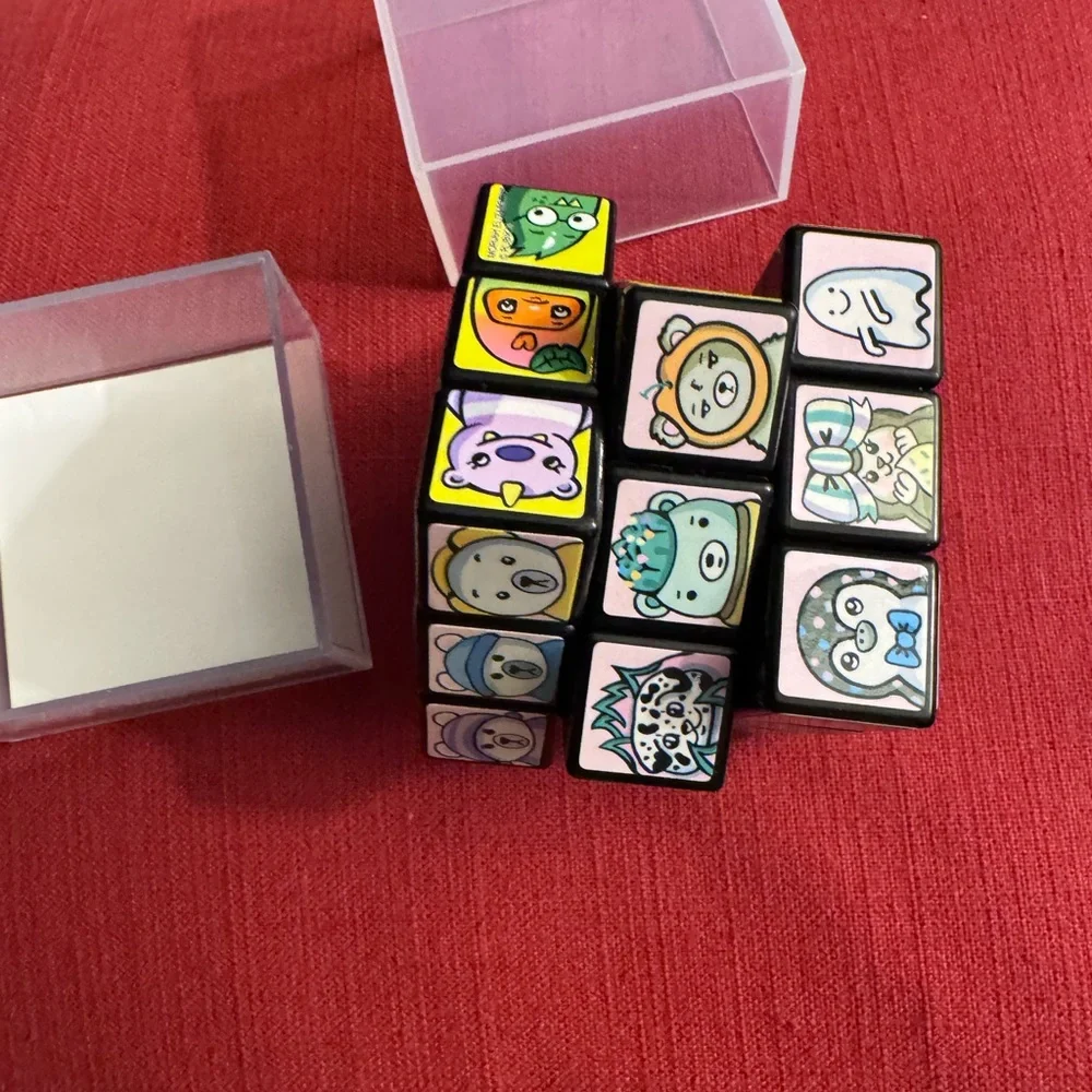 Rubix Cube reposhing this